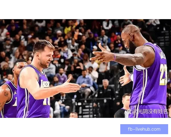 四次绝杀彰显统治湖人关键时刻22胜6负联盟第一防守仅失6点2分